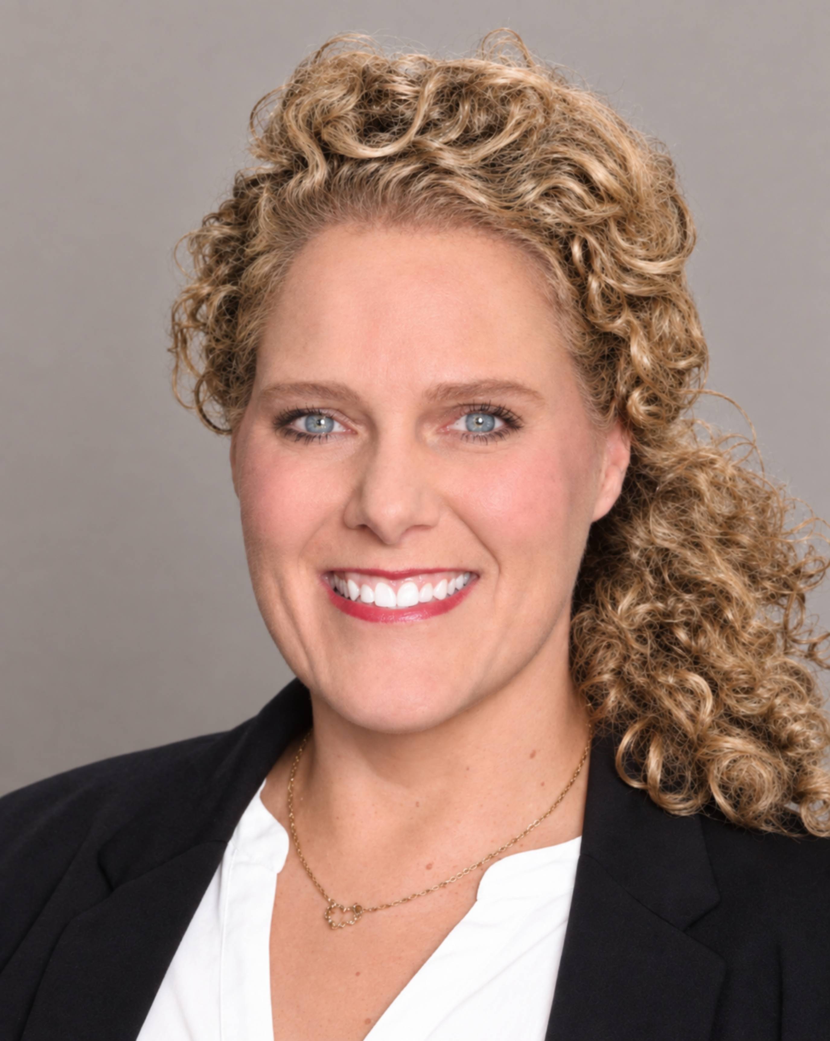 Profile Image of Laura Hunt